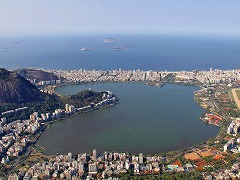 リオデジャネイロ:海と山の間のカリオカ風景 Rio de Janeiro: Carioca Landscapes between the Mountain and the Sea