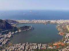 IfWlC:CƎR̊Ԃ̃JIJi  Rio de Janeiro: Carioca Landscapes between the Mountain and the Sea