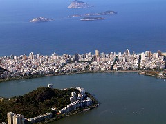 IfWlC:CƎR̊Ԃ̃JIJi  Rio de Janeiro: Carioca Landscapes between the Mountain and the Sea