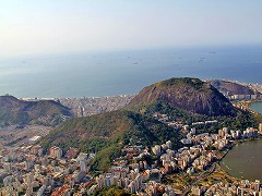 リオデジャネイロ:海と山の間のカリオカ風景 Rio de Janeiro: Carioca Landscapes between the Mountain and the Sea
