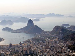 IfWlC:CƎR̊Ԃ̃JIJi  Rio de Janeiro: Carioca Landscapes between the Mountain and the Sea