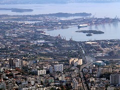 IfWlC:CƎR̊Ԃ̃JIJi  Rio de Janeiro: Carioca Landscapes between the Mountain and the Sea