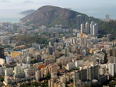 IfWlC:CƎR̊Ԃ̃JIJi  Rio de Janeiro: Carioca Landscapes between the Mountain and the Sea