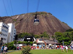 リオデジャネイロ:海と山の間のカリオカ風景 Rio de Janeiro: Carioca Landscapes between the Mountain and the Sea