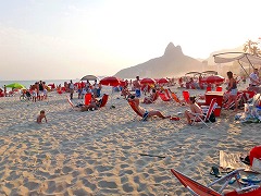 リオデジャネイロ:海と山の間のカリオカ風景 Rio de Janeiro: Carioca Landscapes between the Mountain and the Sea